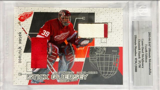 jersey stick karta DOMINIK HAŠEK 03-04 BAP Ultimate Memorabilia Stick and Jersey /50